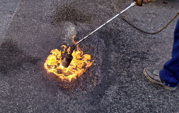 Ceann A Tuath Loch Baghasdail flat roofing repairs